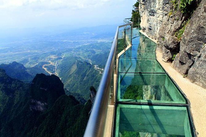 All-inclusive 4-Day Private Zhangjiajie Tour Includes Glass Bridge& Evening Show