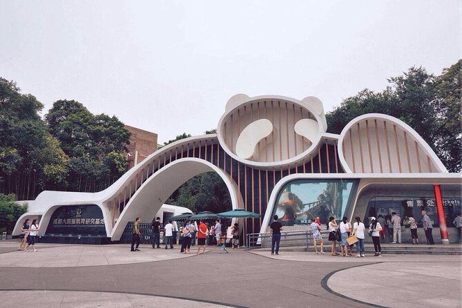 All Inclusive Chengdu Private Day Tour to Panda Breeding Base andCity Highlights - Who Should Consider This Tour?