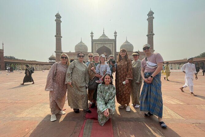 All Inclusive Full Day Old and New Delhi Tour with Entrance - FAQs