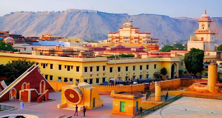 All Inclusive Same Day Jaipur City Tour By Train From Delhi - The Journey Begins: Delhi to Jaipur by Train
