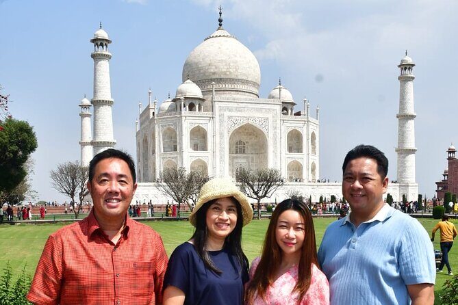 All Inclusive Taj Mahal, Agra Fort, Baby Taj Car with Local Guide - What Makes This Tour Stand Out?