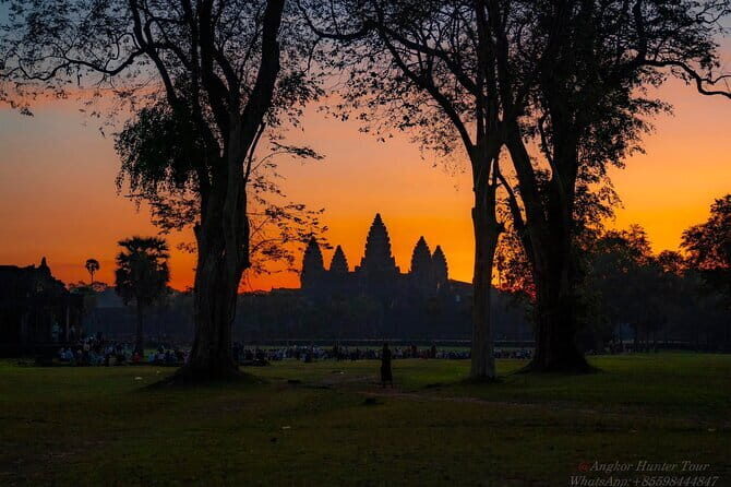 Angkor Wat 2 Days and a Half Temples & Tonle Sap-Small Group Tour - Practical Details and Value