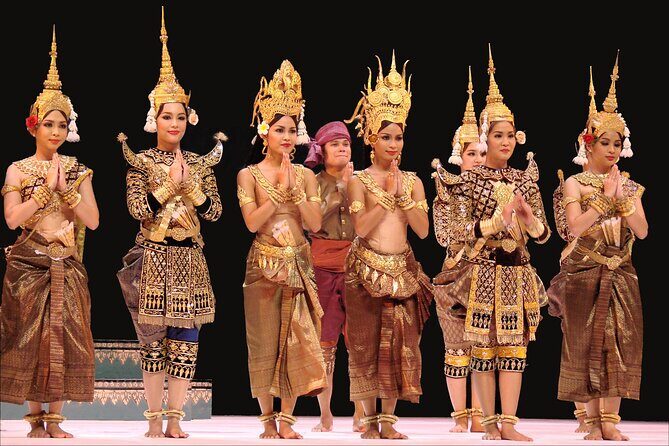 Apsara Dance Show with Dinner by Tuk-Tuk Roundtrip Transfer - The Sum Up