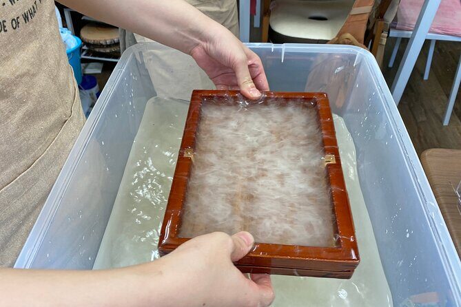 Authentic Handmade Washi Paper Making Workshop in Ueno - Who Will Enjoy This Experience?