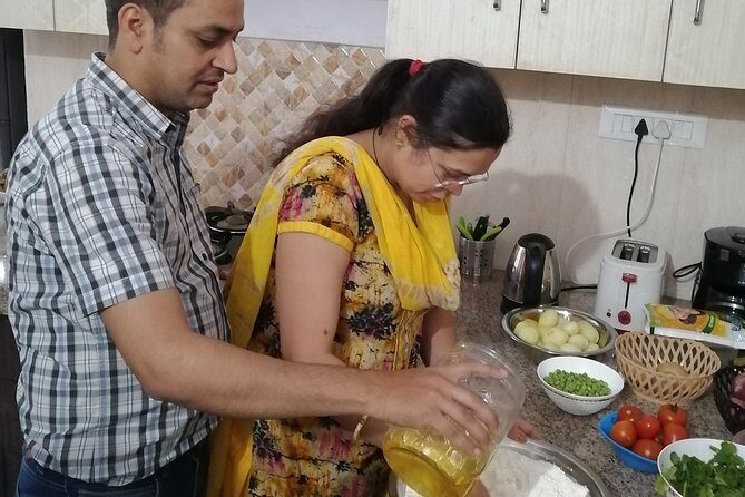 Authentic Samosa & Masala Chai making Class - Authentic Culture and Food