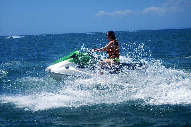 Bali Jet Ski Parasailing and Uluwatu Tour with Kecak Dance - Who Should Consider This Tour?