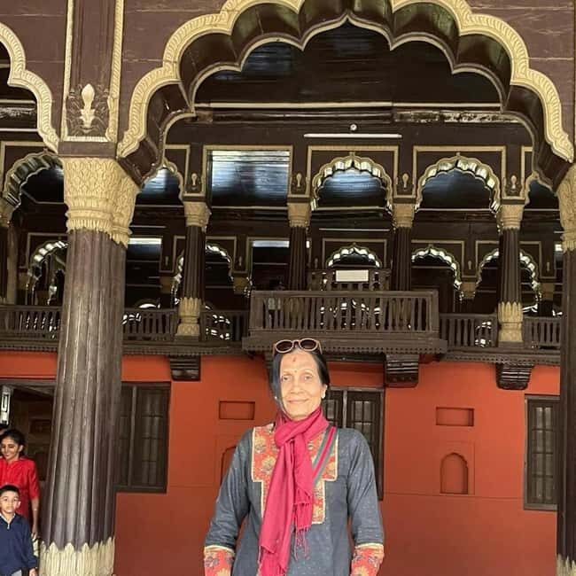 Bangalore: Flower Market, Pete, Palace, & Fort Walking Tour - Practical Considerations & Tips