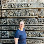 Bangalore: Shravanabelagola + UNESCO Belur & Halebeedu Tour - A Deep Dive into the Day