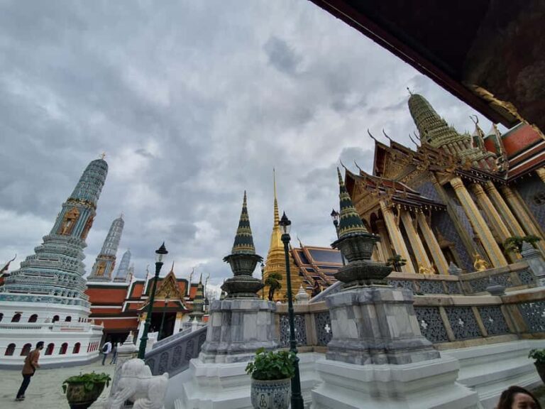 Bangkok: Grand palace and Iconic temple Half-Day Private - Who Is This Tour Best For?