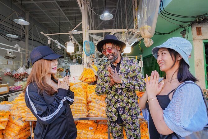 Bangkok Wat Pho and Flower Market Historical Walking Tour - What Makes This Tour Stand Out?