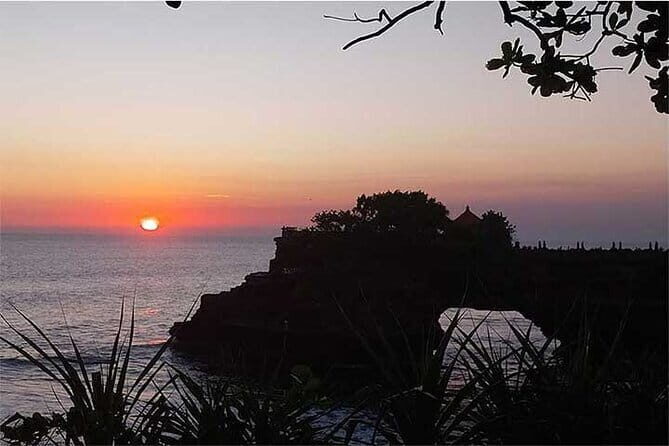 Banyumala Waterfall, Jatiluwih, Ulun Danu and Tanah Lot tours - An In-Depth Look at the Tour Experience