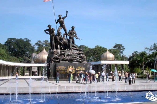 Batu Cave Tour and Kuala Lumpur City Exploration Tour ( 2 in 1 ) - The Sum Up