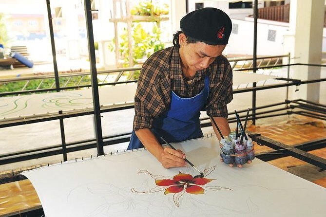 Batu Caves and Malaysian Crafts Tour from Kuala Lumpur - Who Is This Tour Best For?