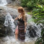 Batu Caves, Waterfalls, Hotspring, Batik & Pewter Tour with Lunch - The Value of This Tour