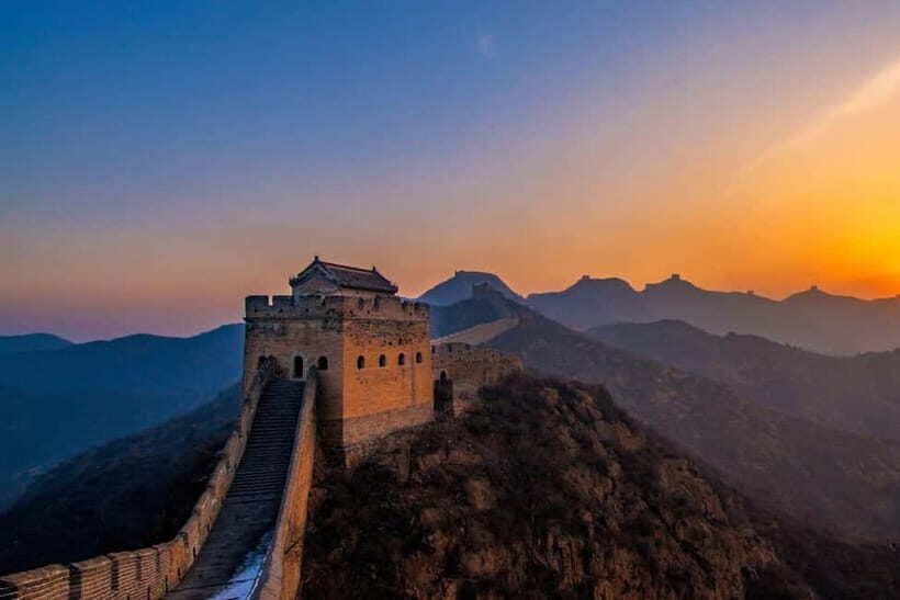 Beijing: Jinshanling GreatWall Hike with Bus or Private Tour - Discovering the Jinshanling Section: What You Can Expect