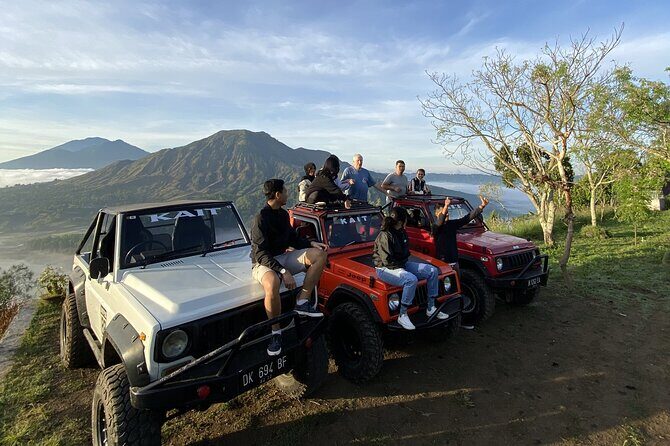 Best of Mount Batur Sunrise Jeep Tour & Natural Hot Spring - Reaching the Sunrise Point