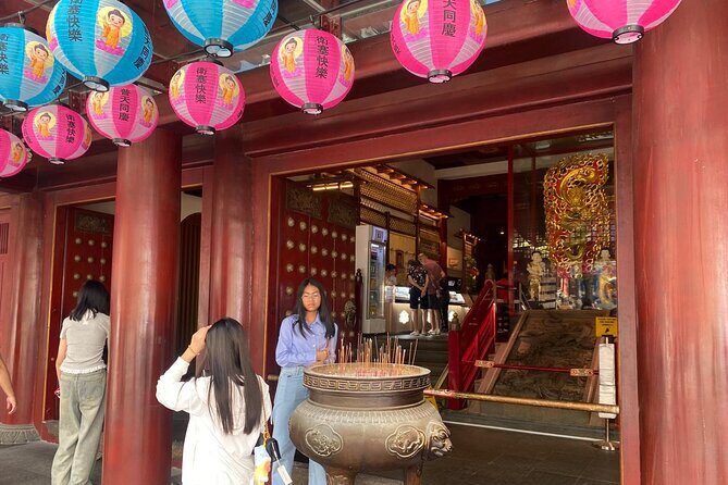 Big Bus Van Singapore City Tour 4 Hours ( Max 8 people) - The Practical Side