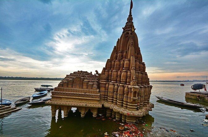 Bodhgaya Tour from Varanasi 2 Days 1 Night - Starting Point: Varanasi’s Gateway to India’s Spiritual Heart