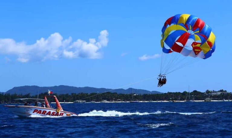 Boracay: Parasailing Experience - The Experiences Highlights