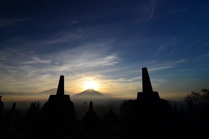 Borobudur Sunrise On Temple and Prambanan ALL-IN Private Tour - Exploring the Full Itinerary: Why This Tour Shines