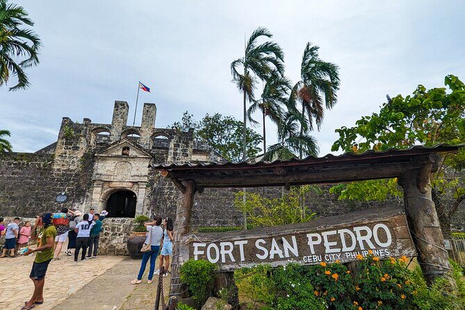 Cebu City with Sirao Garden Half Day Tour - Exploring Cebu in a Half-Day: What to Expect