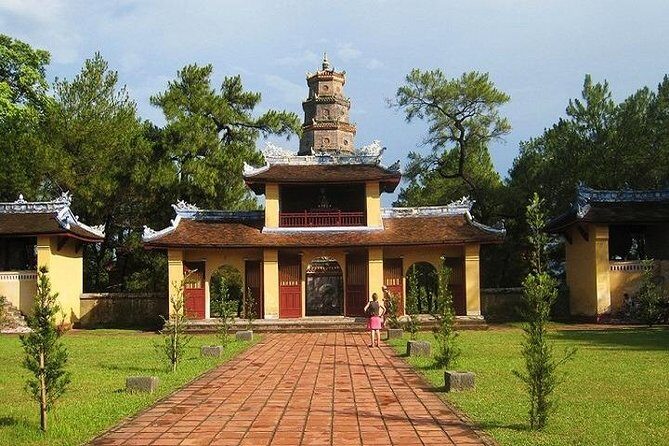 Chan May Port to Hue, Hoi An or Golden Hand Bridge of Bana Hills - Who Will Love This Tour?