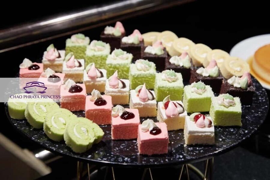 Chao Phraya Dinner Cruise with Private Transportation - More Details: What to Expect