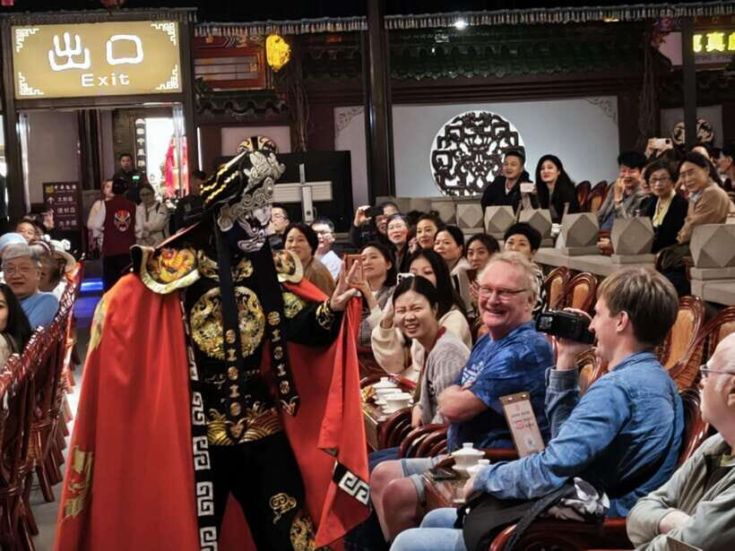 Chengdu: Shu Feng Ya Yun Sichuan Opera House Tickets Booking - A Close Look at the Chengdu Sichuan Opera Experience