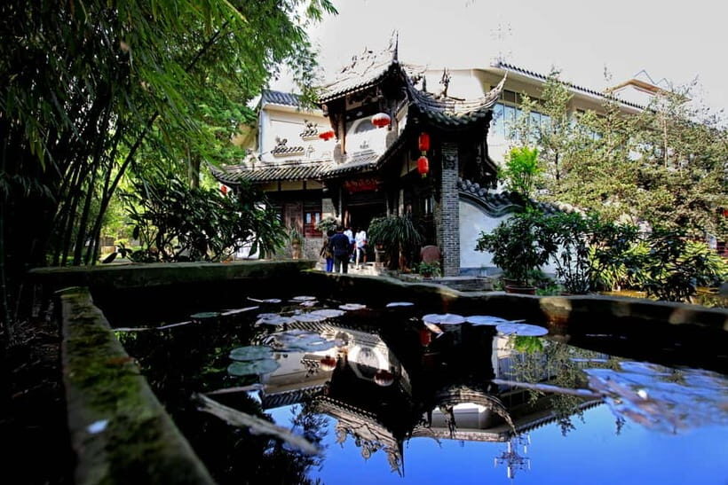 Chengdu Sichuan Cuisine Cooking Class and Savor Local Snacks - A Deep Dive into the Sichuan Cuisine Museum Experience