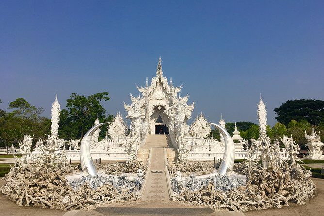Chiang Mai-Chiang Rai: White Temple-Black House-Blue Temple-Karen Village - Authentic Experiences and Hidden Details