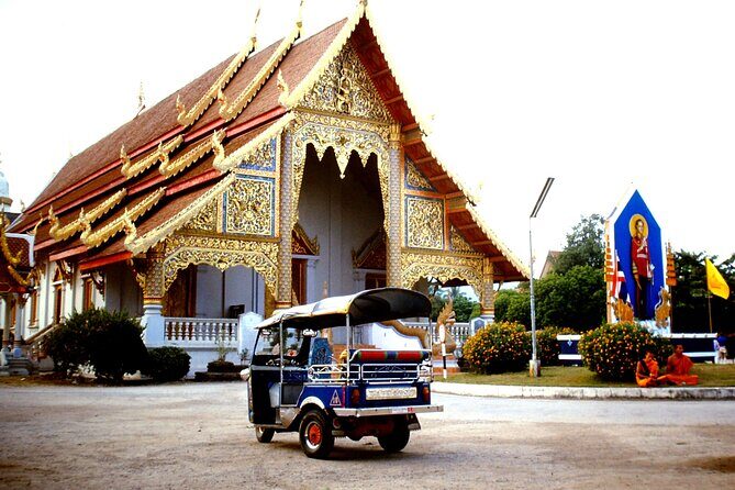 Chiang Mai City Tuk Tuk Tour - Half Day - Detailed Breakdown of the Itinerary
