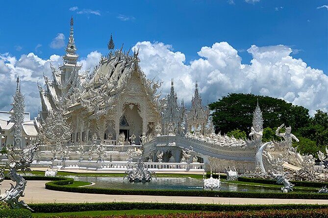 Chiang Rai Temples Private Tour from Chiang Mai - All Inclusive - In-Depth Review