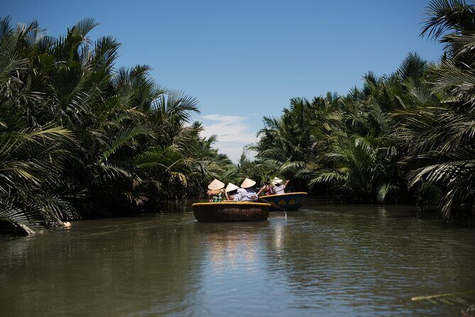 Coconut Basket boat, City tour, Boat ride, Night market from DN - Who Should Consider This Tour?