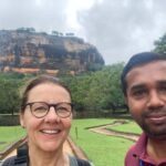 Colombo: 10Day Sri Lanka Tour - Temples, Tea & Ocean Bliss - What Makes This Tour Stand Out?