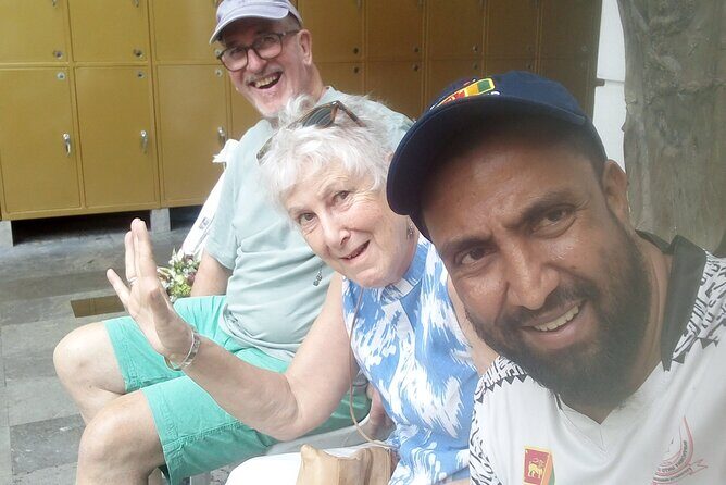 Colombo shopping Tour (Tea, Gems, cinnamon, souvenirs, cotton ) - Transportation, Timing, and Group Size