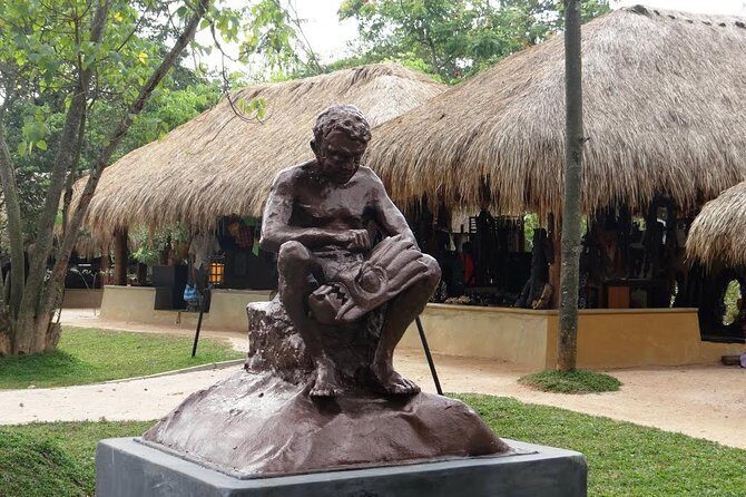 Colombo Sightseeing and Shopping Private Tour Including Lunch - Authentic Experiences and What They Mean for You