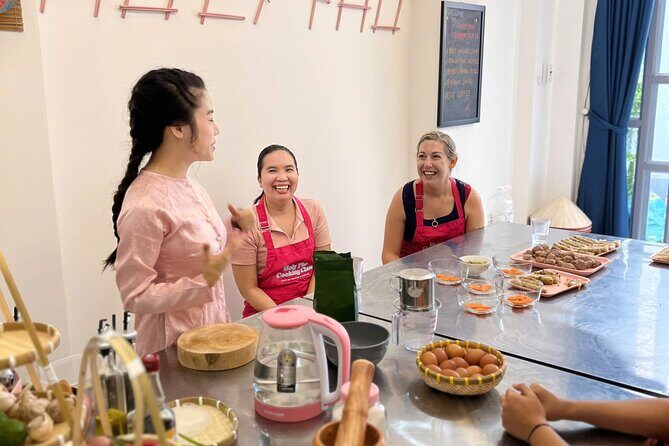 Cook 4 Local Vietnamese Dishes In Pink-themed Class & Market Tour - A Closer Look at the Experience