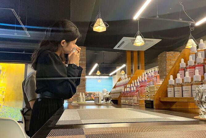 Create Your Custom Perfume at Parfum 9 in Hongdae - Why This Experience Works