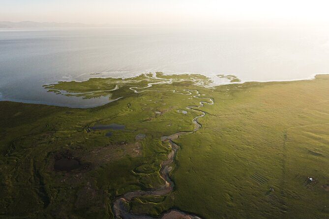 Cultural Tour at Kyrgyzstan in 8 days - Day 2-3: The Majesty of Issyk-Kul Lake and the Jety-Oguz Gorge