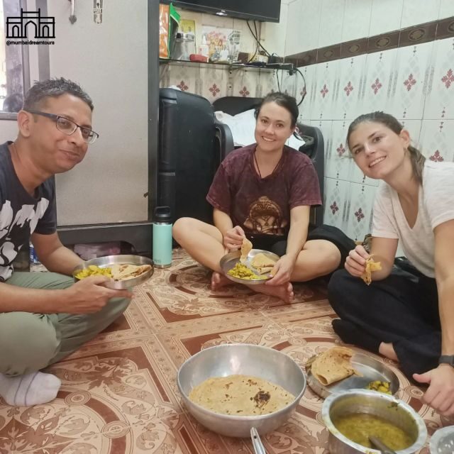 Dabbawaala Dhobi Ghat Dahravi slum With Local Train Ride - Who Should Consider This Tour?