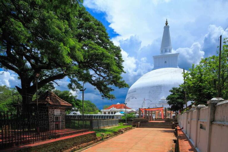 Dambulla: Anuradhapura and Mihintale Day Tour - The Sacred Site of Mihintale: The Cradle of Buddhism in Sri Lanka