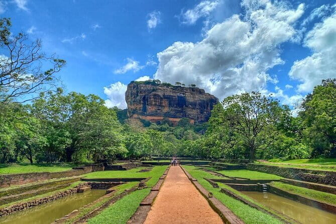 Day Tour Kandy to Sigiriya with Dambulla Cave Temple Excursion - Why This Tour Works for Travelers