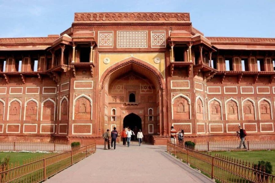 Delhi: All Included 3 Day Golden Triangle Tour with Hotel. - Day 2: Discovering Agra and En Route to Jaipur