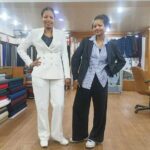 Delhi : Customized Half or Full Day Delhi Shopping Tour - Itinerary Breakdown: What to Expect at Each Stop