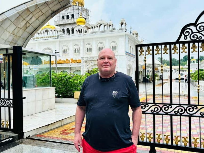 Delhi: Old & New Delhi Full or Half-Day Private Guided Tour - Touring New Delhi: Architecture and Green Spaces