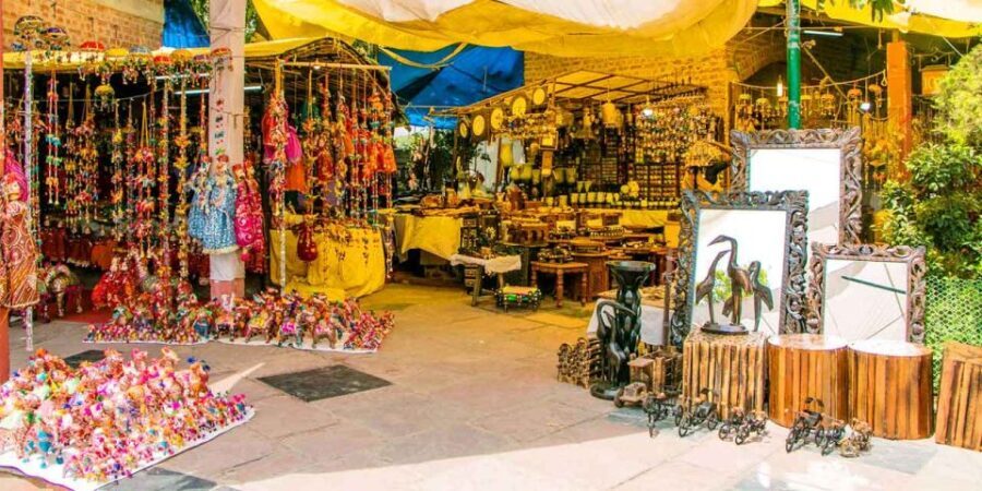 Delhi Shopping Tour with Guide - Frequently Asked Questions