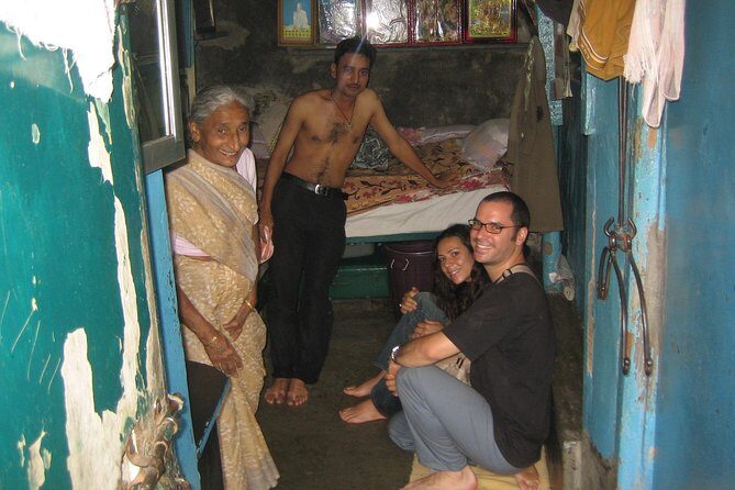 Dharavi slum tour in Mumbai by Female tour guides of the slum - Who Should Consider This Tour?