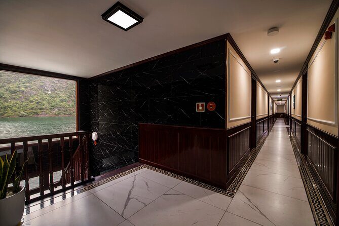 Dora Cruise - Luxury 5 Star Cruise in Halong Bay & Lan Ha Bay (2D1N) - An In-Depth Look at the Dora Cruise Experience