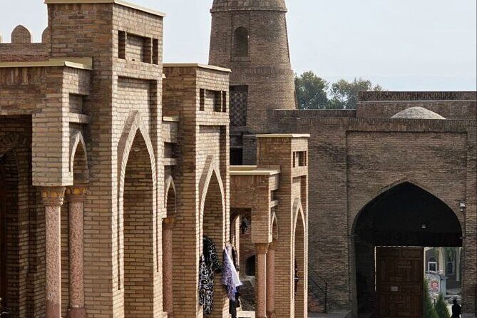 Dushanbe City Tour & Hissar Fortress - What Makes This Tour Special?