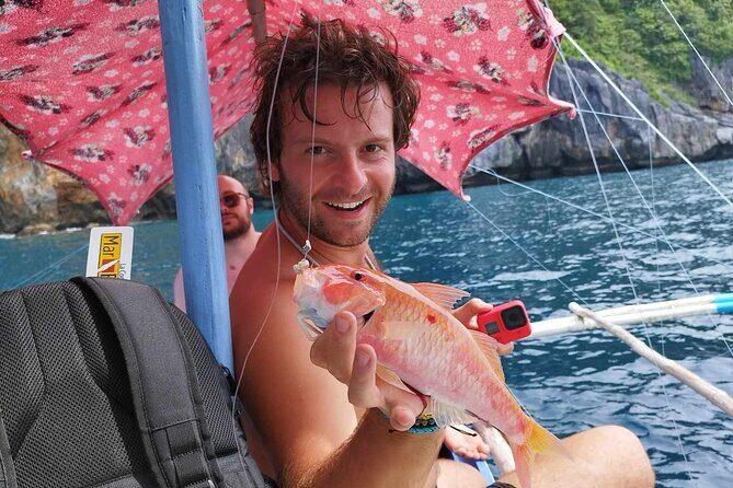 El Nido Palawan fishing with local Fisherman with lunch - The Sum Up